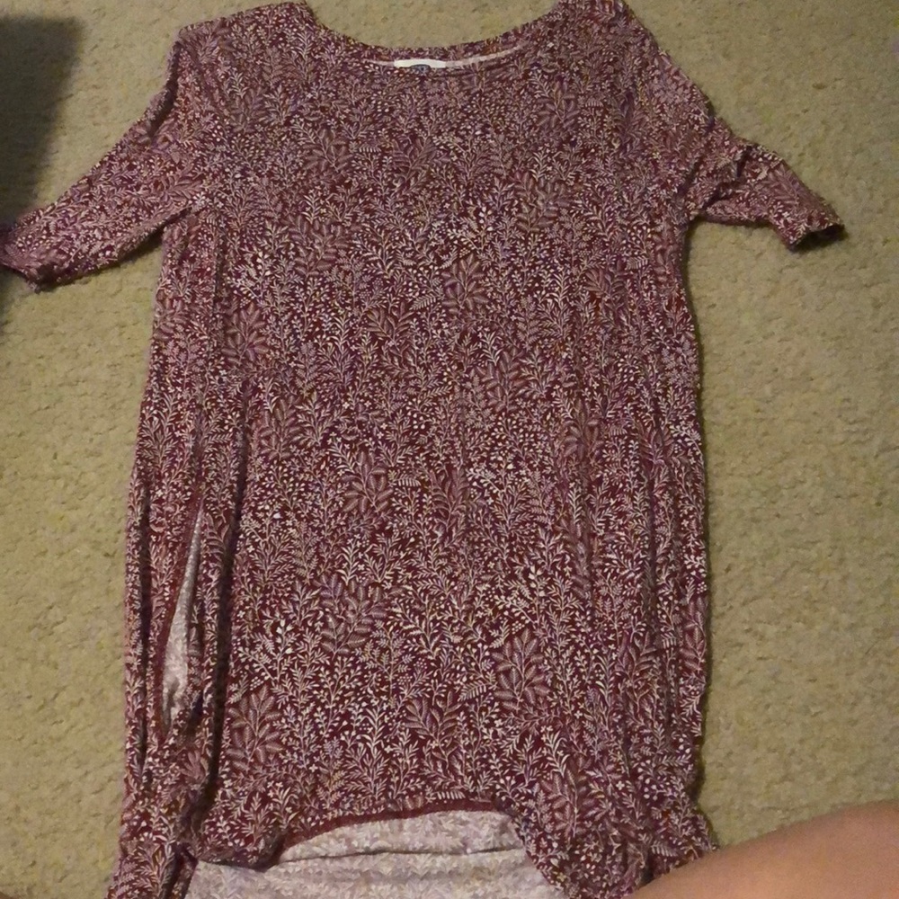 Old Navy Long  Blouse w/ long slits in sides